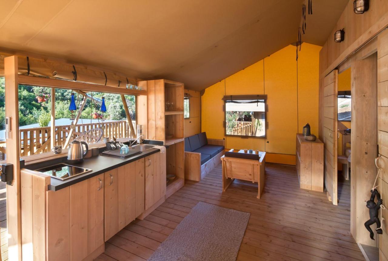 Sea Glamping Luxury tent