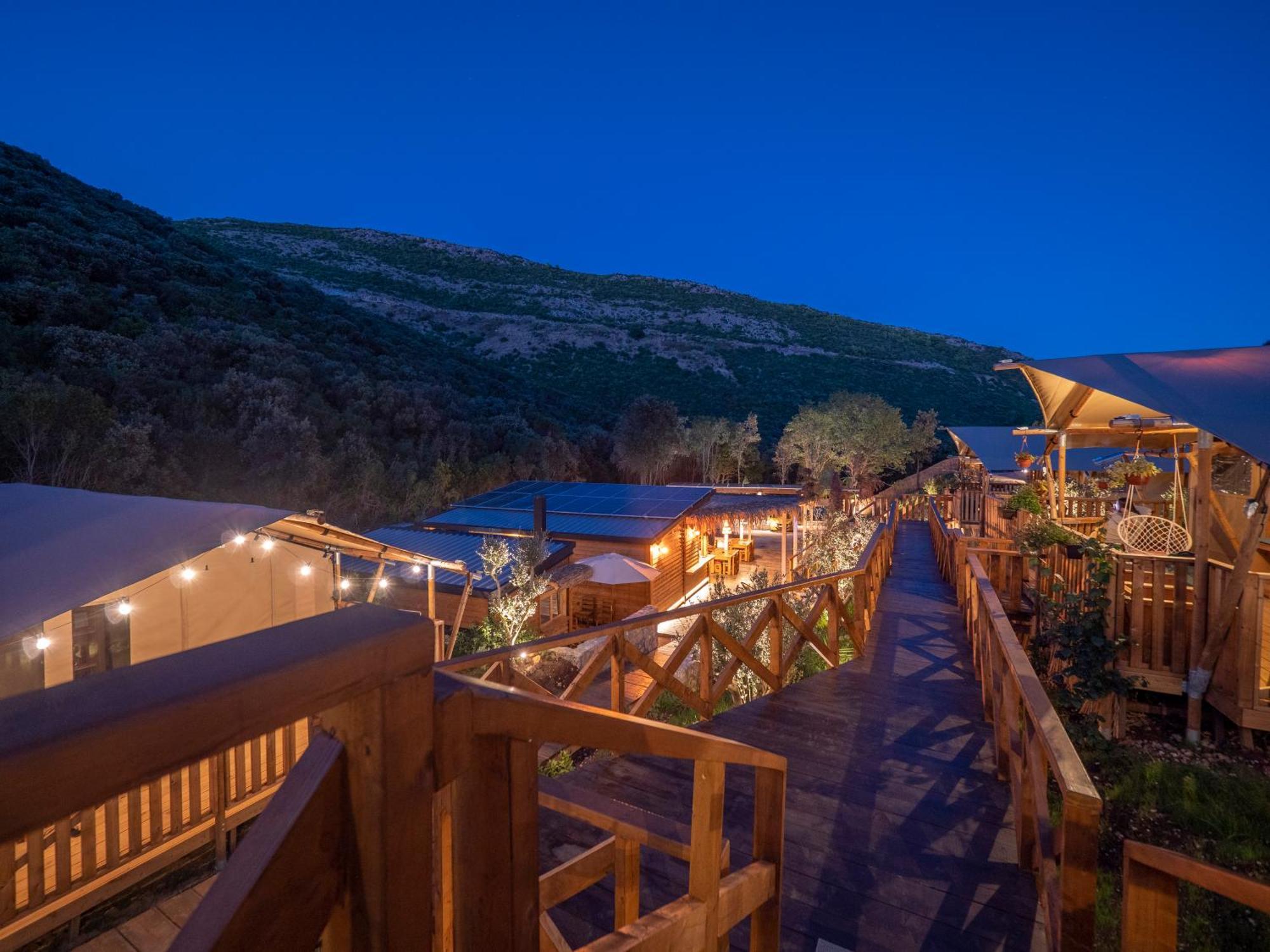 Sea Glamping Luxury tent Kotor
